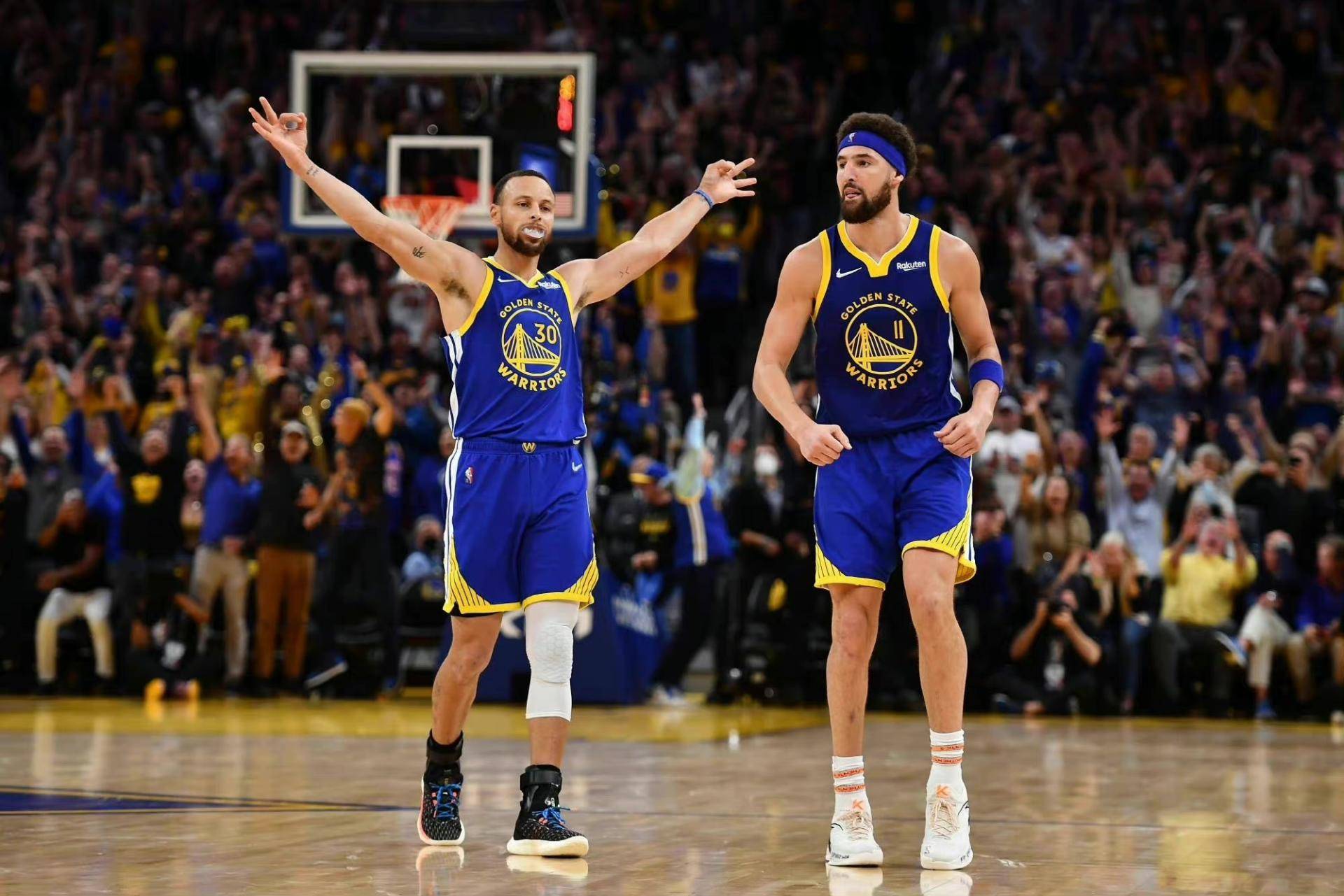 赔率变化决赛震撼开打，巅峰对决引爆全场