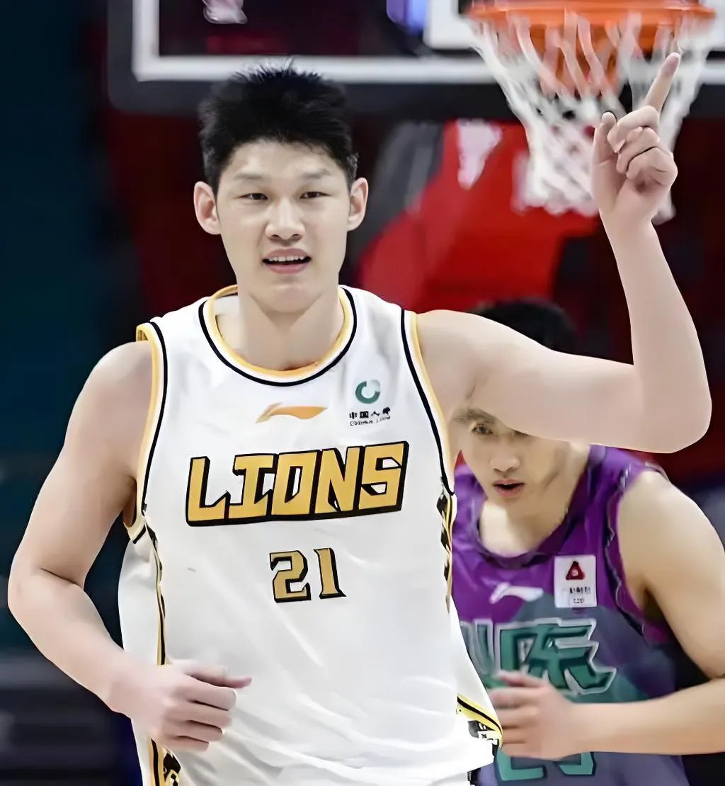 开云体育app-雄鹿力克北京队，胡金秋状态火热