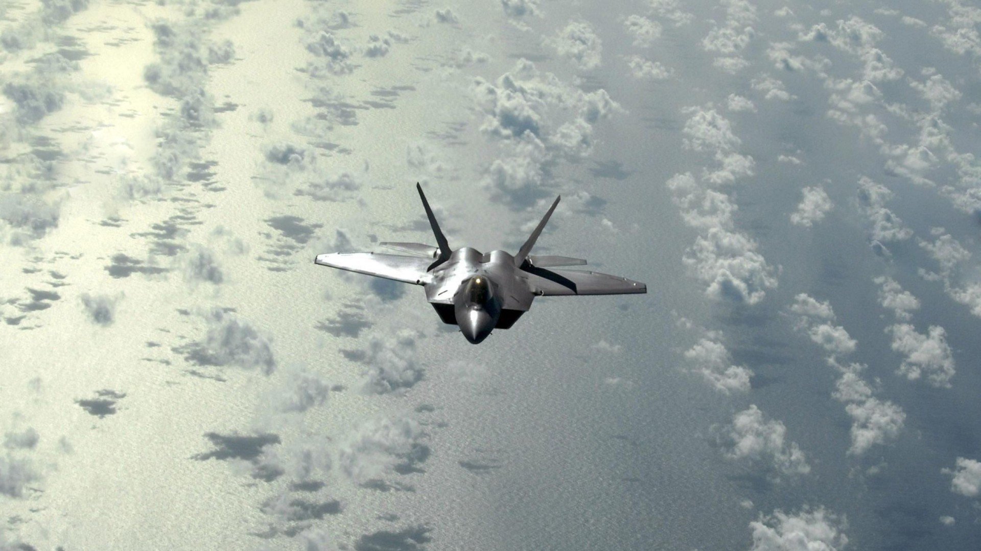 同时照亮两个半球,韩国压哨绝杀与梅西压制级表演