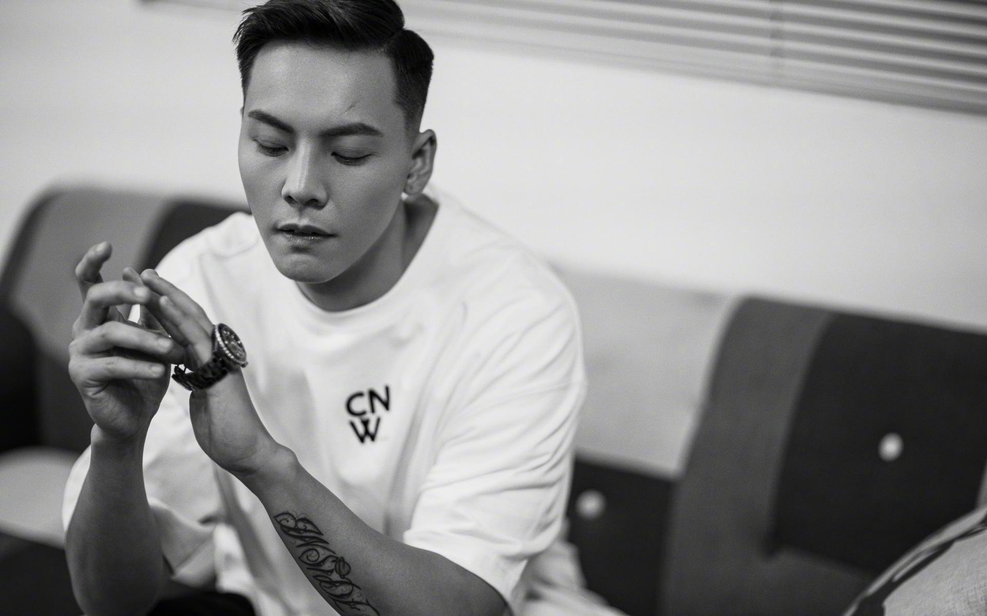 钢铁防线与一夫当关，斯通斯如何将威尔士的血脉压制铸成现实